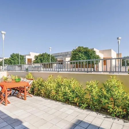 Awesome Home In Melendugno With 2 Bedrooms Casa vacanze *
